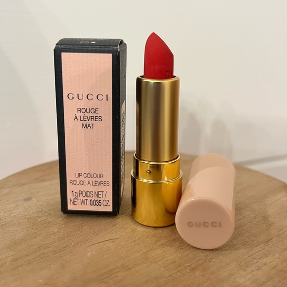 Gucci Rouge A Levres Mat in Goldie Red 25* - Picture 1 of 2